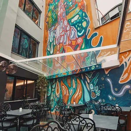 Hotel Project 3 Urban Chic 4*