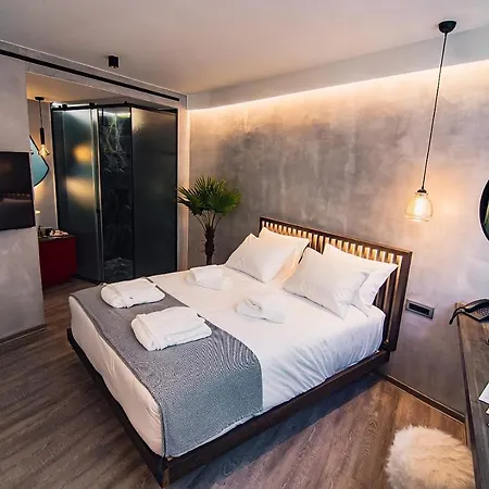 Hotel Project 3 Urban Chic 4*