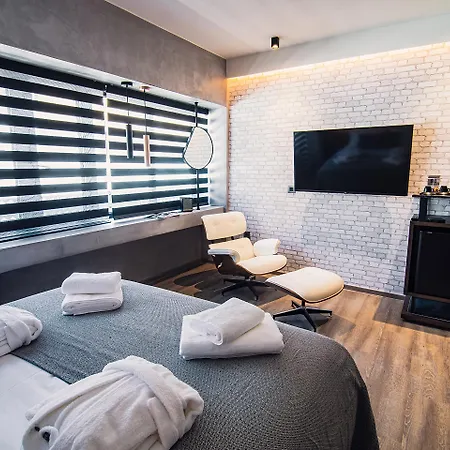 Project 3 Urban Chic Hotel 4*