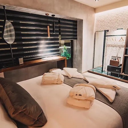 Project 3 Urban Chic 4* Athens